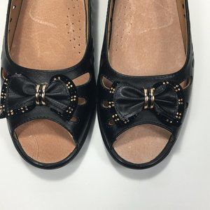 cushion walk eee sandals